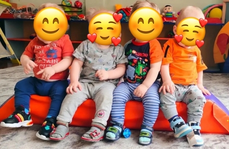 Передали деткам из Дома ребёнка новую обувь.